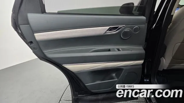 Genesis GV80 2.5T Бензин AWD — Фото автомобиля 21