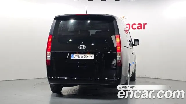 Hyundai Staria — Фото автомобиля 4