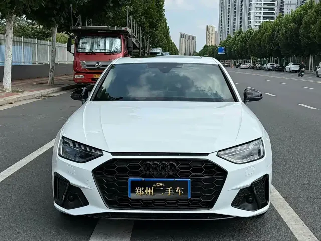 Audi A4L — Фото автомобиля 2