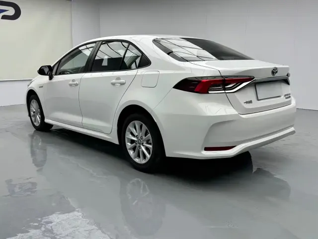 Toyota Corolla — Фото автомобиля 17
