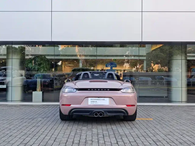 Porsche 718 — Фото автомобиля 19