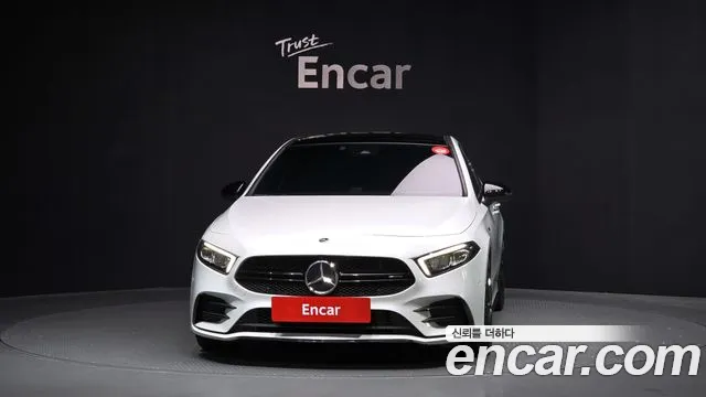Mercedes-Benz A-Class — Фото автомобиля 3