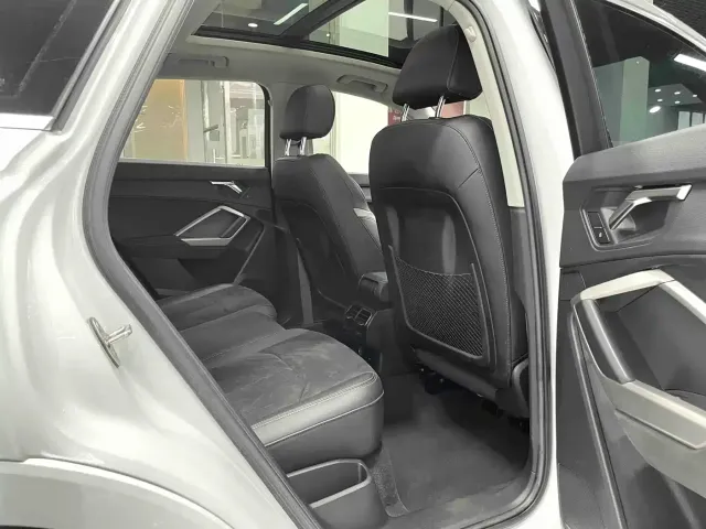 Audi Q3 — Фото автомобиля 13