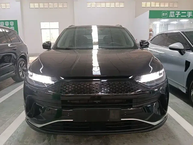 Leapmotor C11 — Фото автомобиля 2