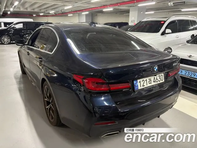 BMW 5 Series G30 — Фото автомобиля 4