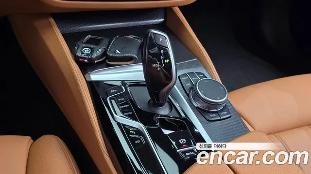 BMW 5 Series G30 — Фото автомобиля 9