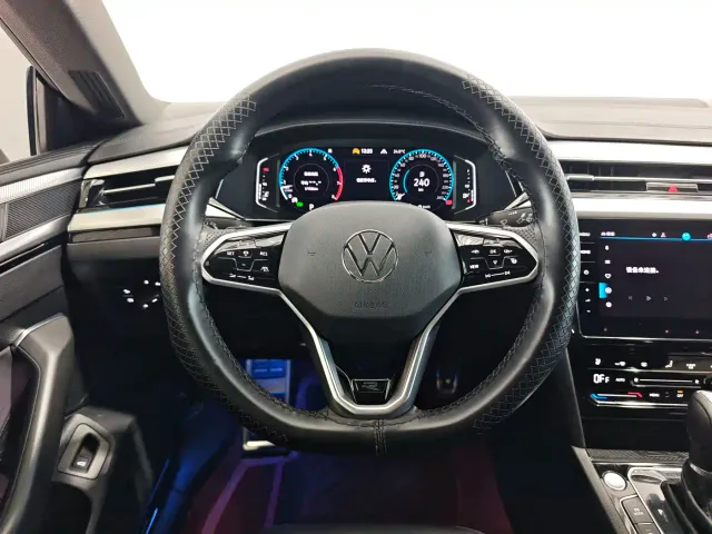 Volkswagen CC — Фото автомобиля 9