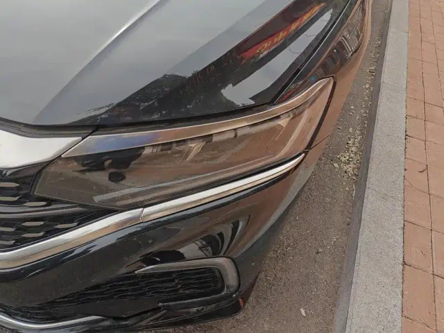 Volkswagen Passat — Фото автомобиля 5