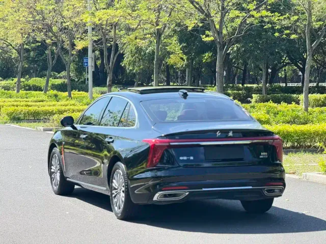 Hongqi H5 — Фото автомобиля 6
