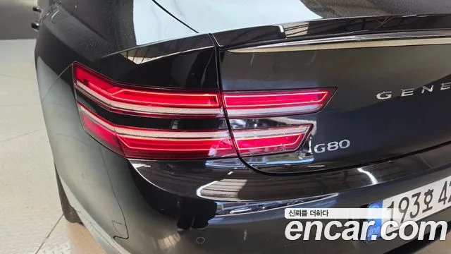 Genesis G80 RG3 — Фото автомобиля 8