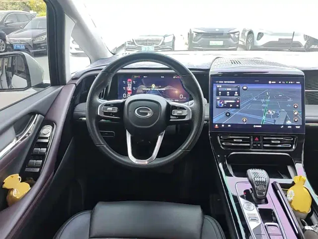 GAC Trumpchi M8 — Фото автомобиля 10