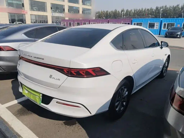 BYD Qin PLUS — Фото автомобиля 6