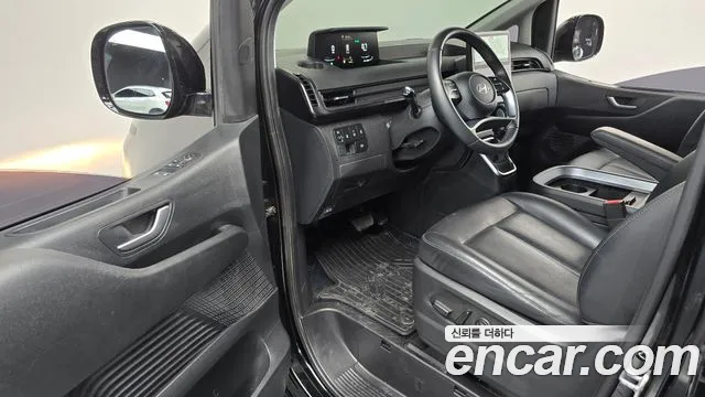 Hyundai Staria — Фото автомобиля 10