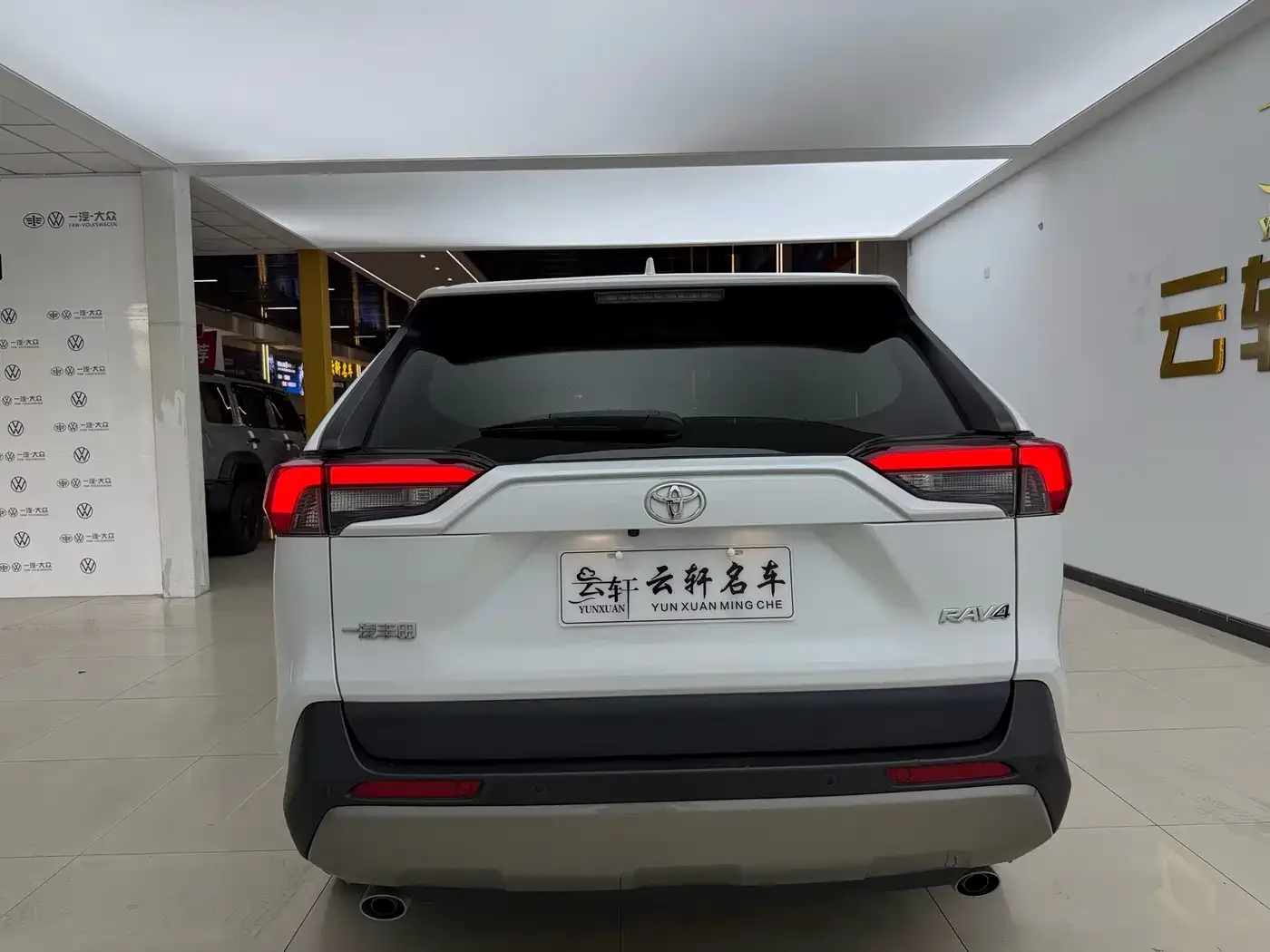Toyota RAV4 Rongfang 2023 2.0L CVT FWD Style Plus Edition — Фото автомобиля 10