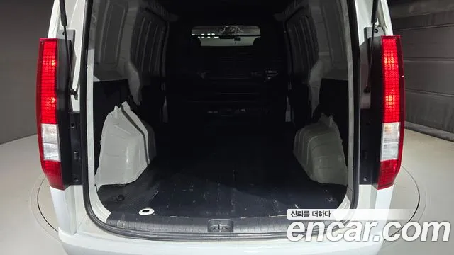 Hyundai Staria — Фото автомобиля 26