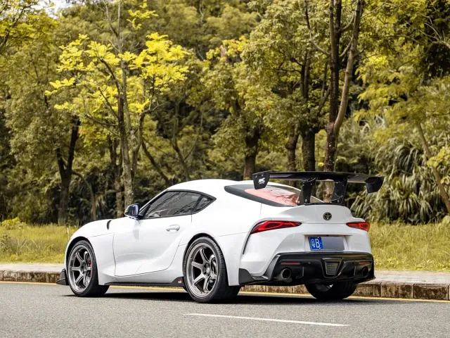 Toyota Supra — Фото автомобиля 11