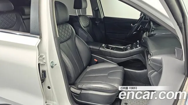 Hyundai Santafe Новый Santa Fe Бензин 2.5T 2WD — Фото автомобиля 11