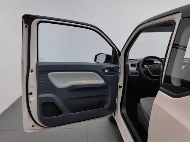 Wuling Hongguang Mini EV — Фото автомобиля 8