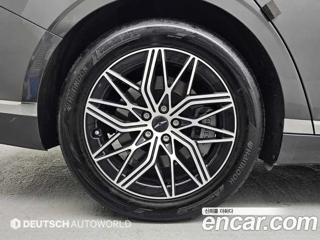 Genesis G90 Бензин 3.5 турбо AWD — Фото автомобиля 10