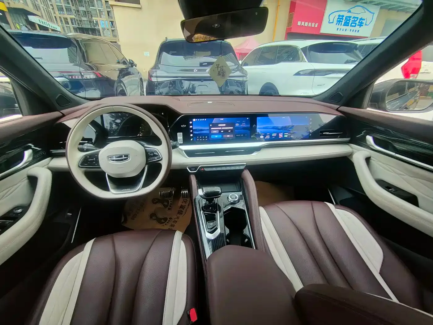 Geely Xingyue L 2023 2.0TD High-power Automatic 2WD Flagship — Фото автомобиля 6