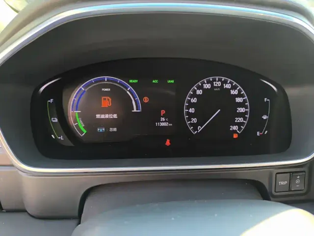 Honda Elysion — Фото автомобиля 11