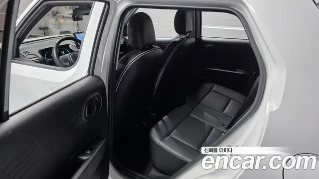 Hyundai Casper — Фото автомобиля 11