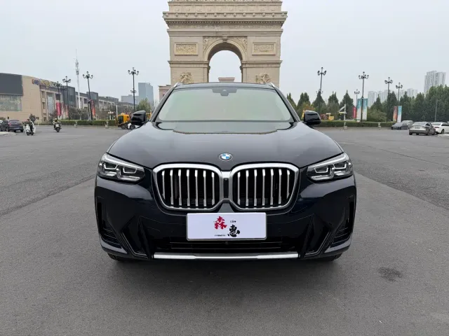 BMW X3 — Фото автомобиля 2