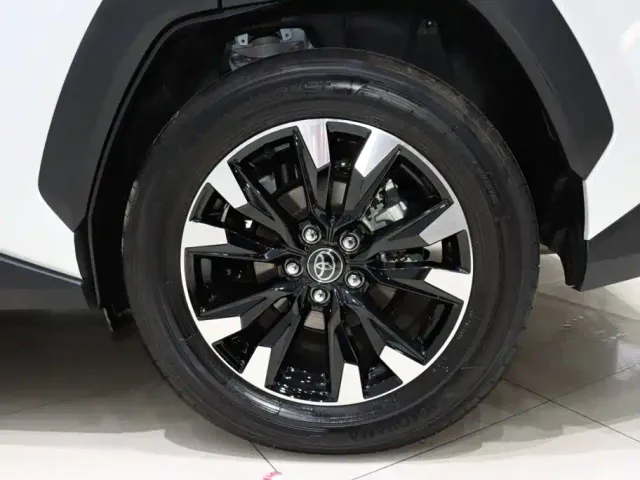 Toyota Wildlander — Фото автомобиля 16