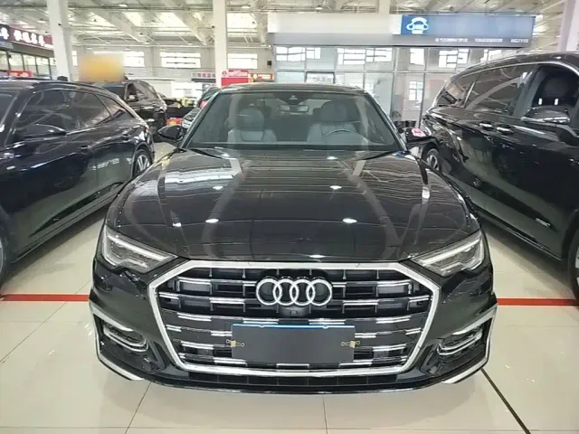 Audi A6L — Фото автомобиля 2