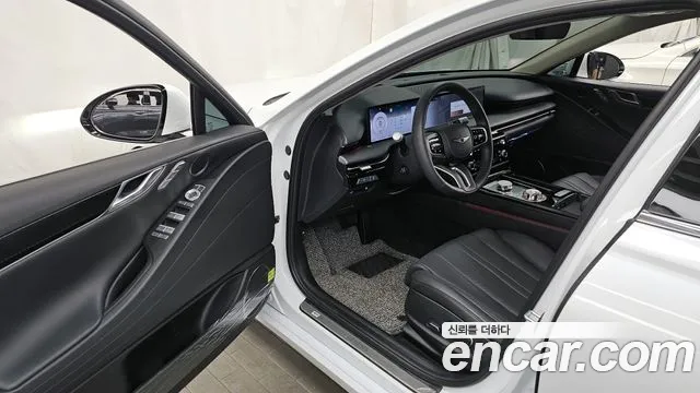 Genesis G80 Бензин 2.5 турбо 2WD — Фото автомобиля 10