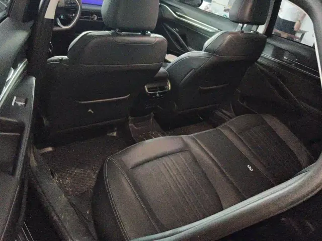 Ford Mondeo — Фото автомобиля 11