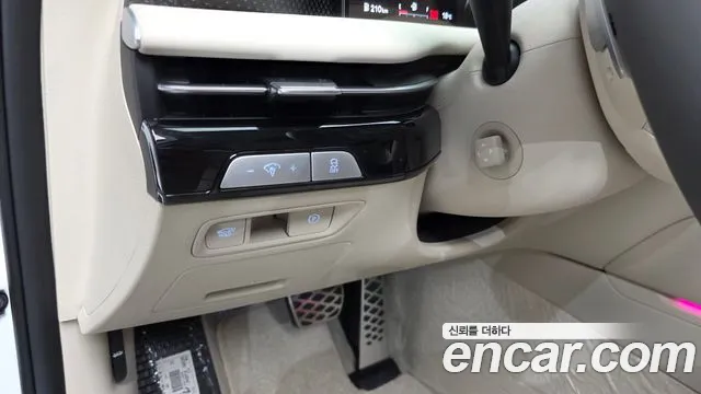 Genesis G80 RG3 — Фото автомобиля 30