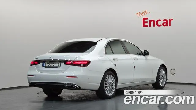 Mercedes-Benz E-Class W213 — Фото автомобиля 2
