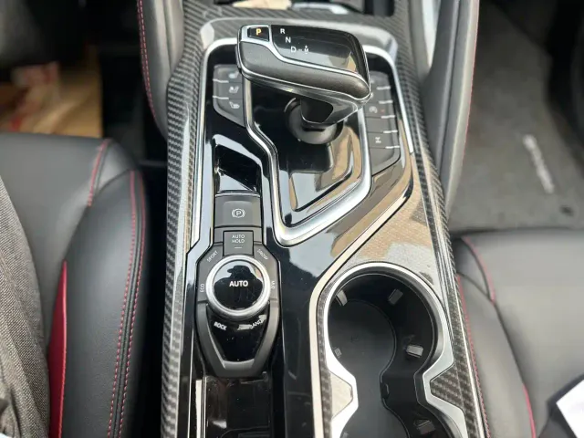 Maxus SAIC Maxus D90 Pro — Фото автомобиля 10