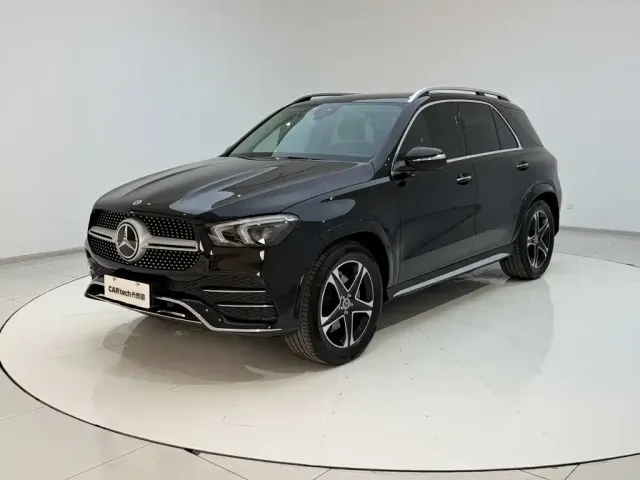 Mercedes-Benz GLE-Class — Фото автомобиля 21