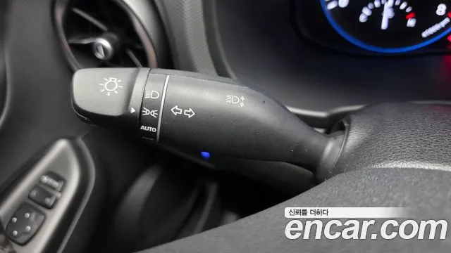 Hyundai Kona Новый Kona Бензин 2.0 2WD — Фото автомобиля 18