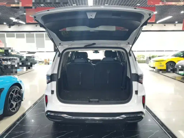 Geely Jiaji — Фото автомобиля 18