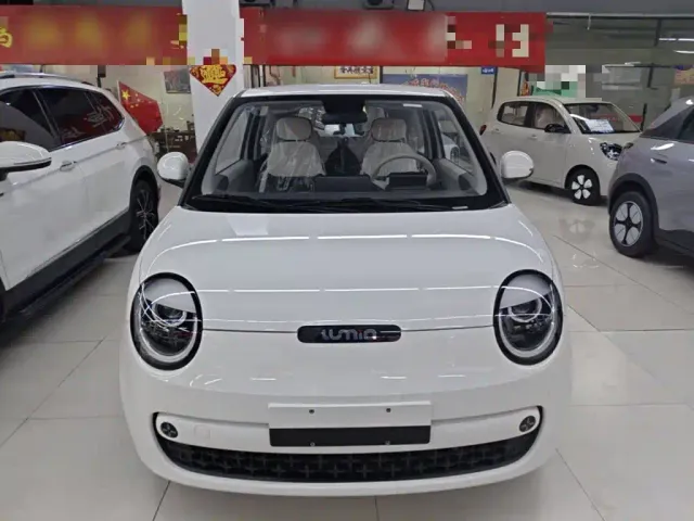 Changan Lumin — Фото автомобиля 2