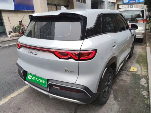 BYD Yuan UP — Фото автомобиля 6