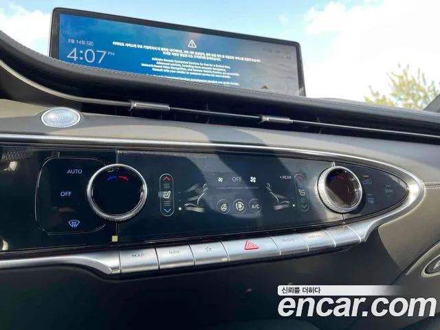 Genesis GV70 3.5T Бензин AWD — Фото автомобиля 15