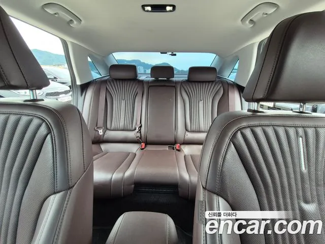 Hyundai Grandeur GN7 — Фото автомобиля 10
