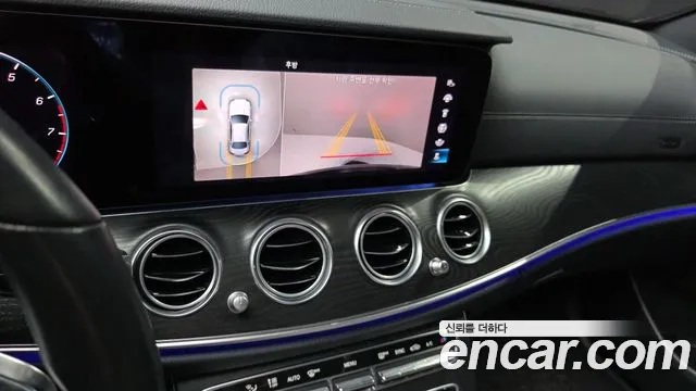 Mercedes-Benz E-Class W213 — Фото автомобиля 15