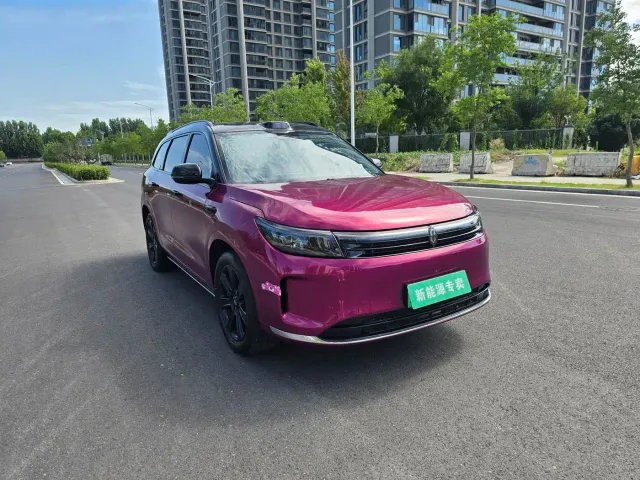 Aito M7 — Фото автомобиля 3