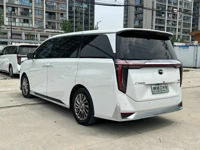 GAC Trumpchi M8 — Фото автомобиля 5