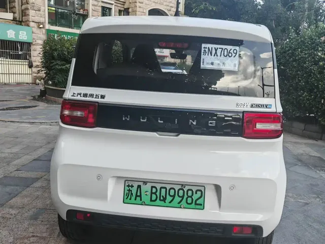 Wuling Hongguang Mini EV — Фото автомобиля 6
