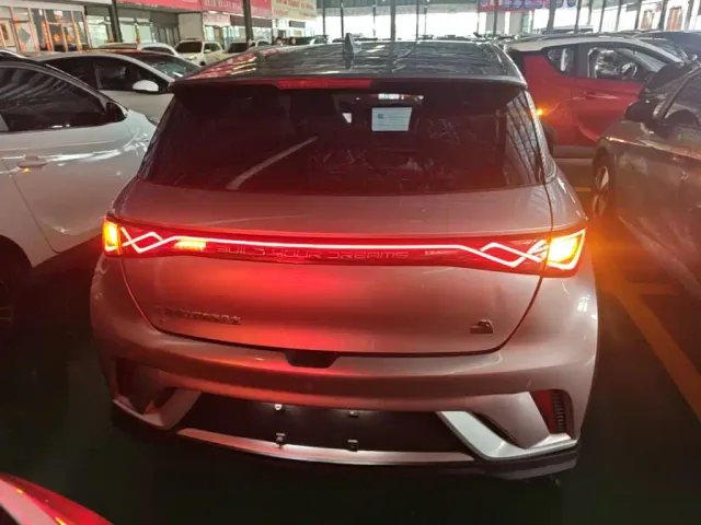BYD Dolphin — Фото автомобиля 5