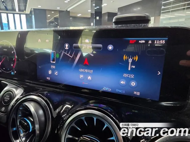 Mercedes-Benz GLB-Class — Фото автомобиля 15