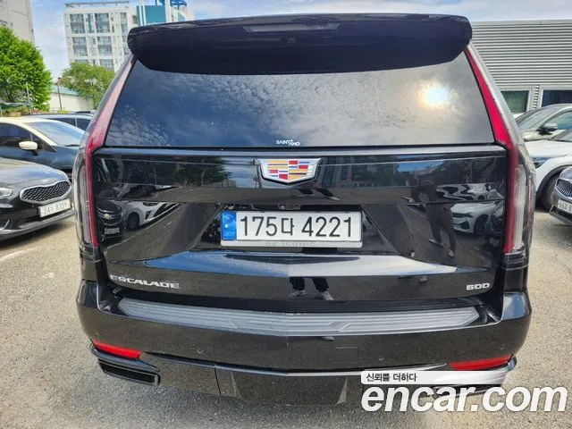 Cadillac Escalade Generation 5 — Фото автомобиля 4