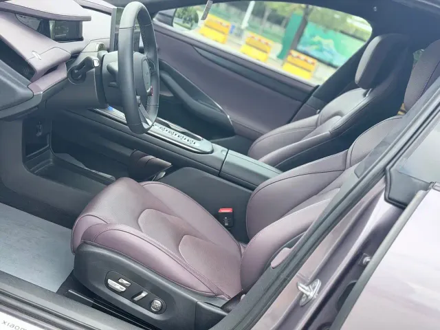 Xiaomi SU7 — Фото автомобиля 7