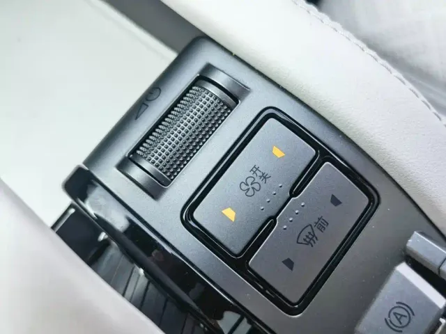 BYD FangChengBao Titanium 3 — Фото автомобиля 26